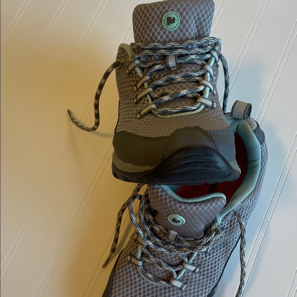 Merrell Gray and Green Athletic Shoes Women’s 9.5 EUR 40.5 - Picture 8 of 8